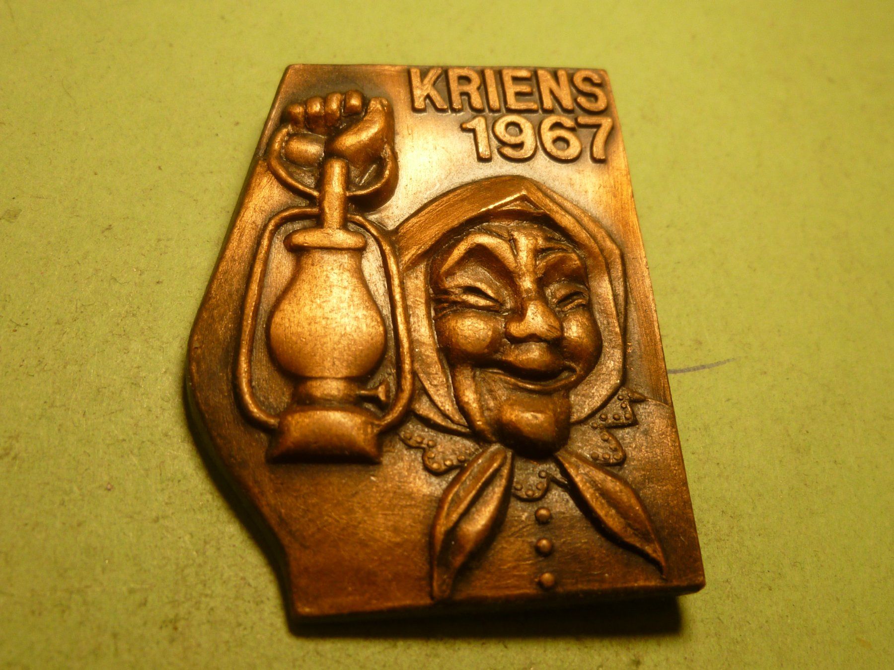 Placchette & Badge: KRIENS 1967 BRONZE – Usato da Ried (Muotathal) venduto da Mandarin02