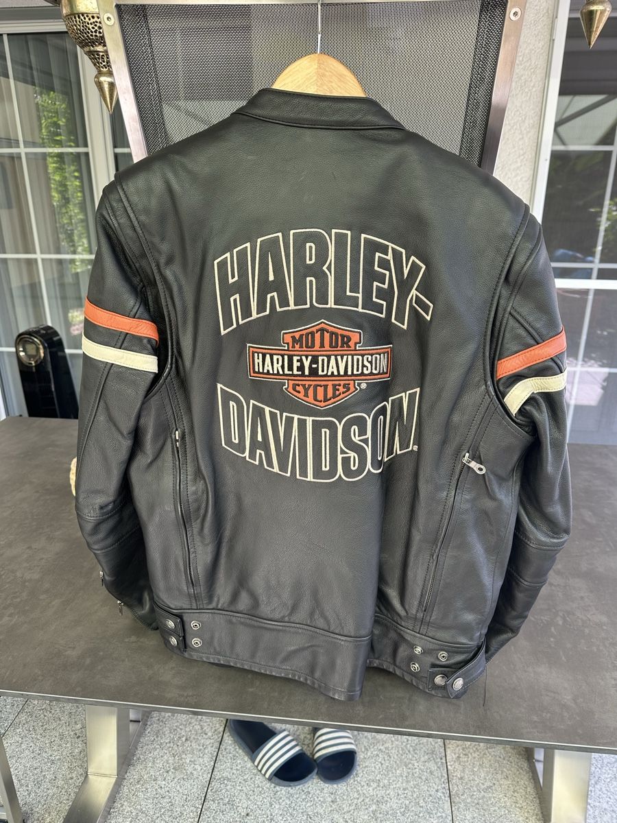Harley-Davidson Giacche: Harley- Davidson Lederjacke – Nuovo (secondo la descrizione) da Gundetswil venduto da petriheilremimartin