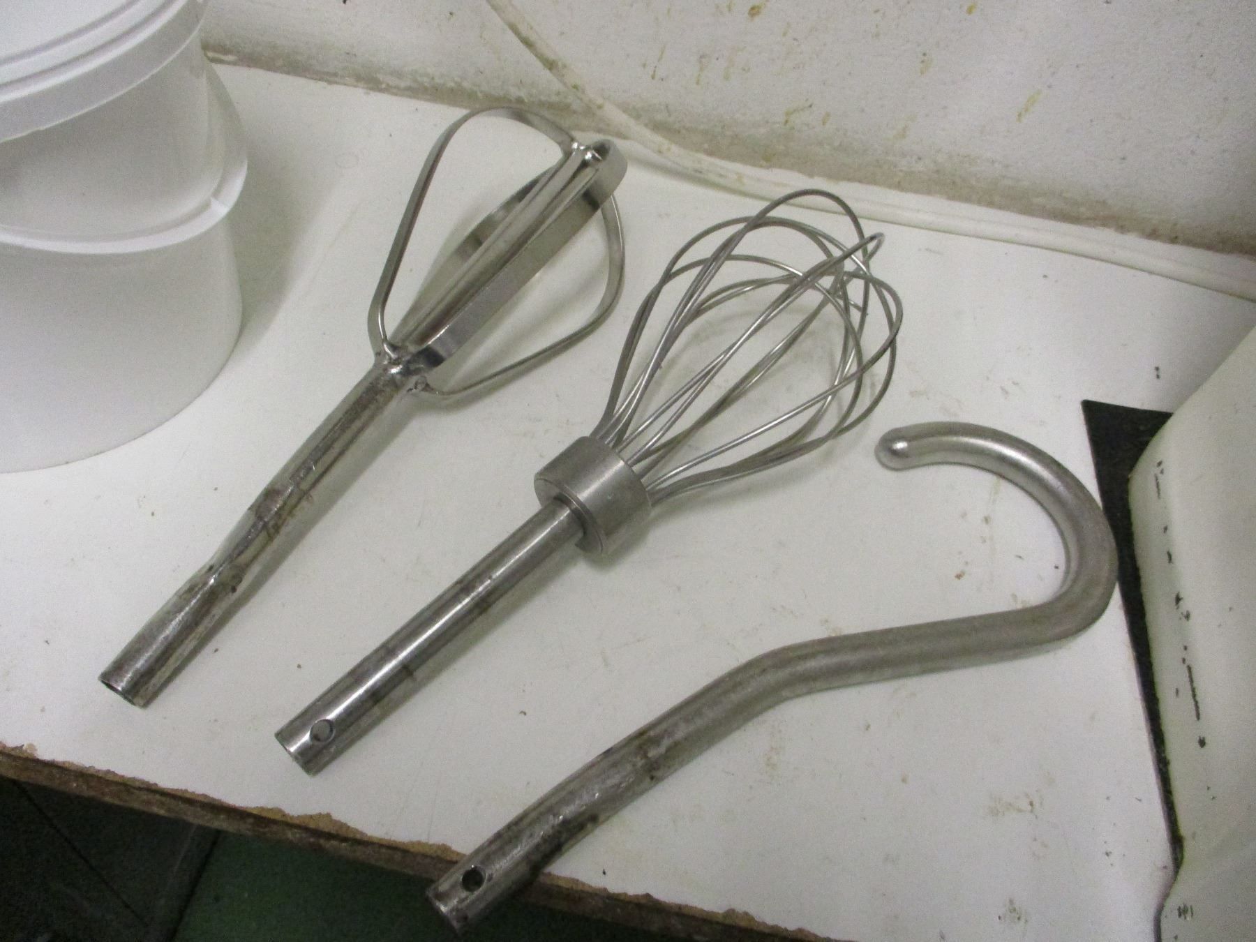 Elettrodomestici da cucina: LIPS C-Piccolo Universal-Küchenmaschine – Usato da Windisch venduto da Autogrammo 3