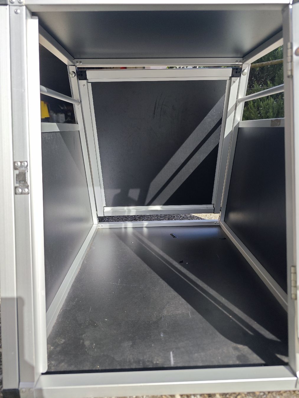 Cages, transport & sécurité: Box / gabbia cane per auto – D'occasion à Comano par Mary922 3