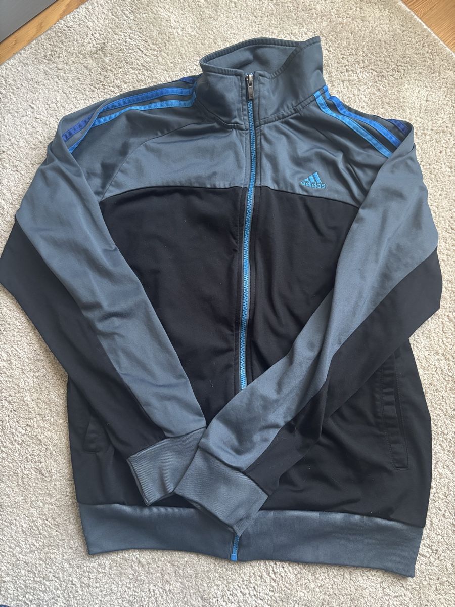 Adidas Giacche: Adidas Trainingsjacke Grösse L – Usato da Kehrsatz venduto da luc_vs5c 1
