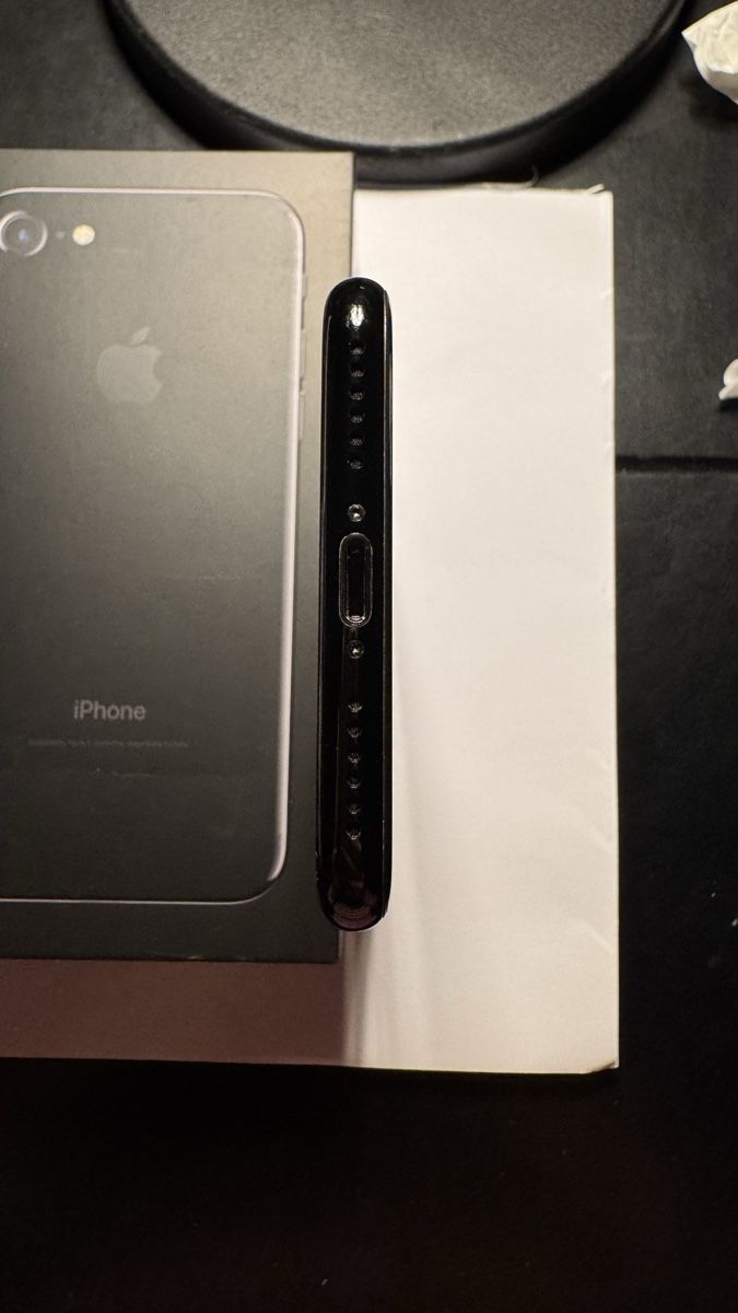 Apple Telefoni cellulari / Smartphones: Iphone 7 – Usato da Bern venduto da liv_f5lq 5
