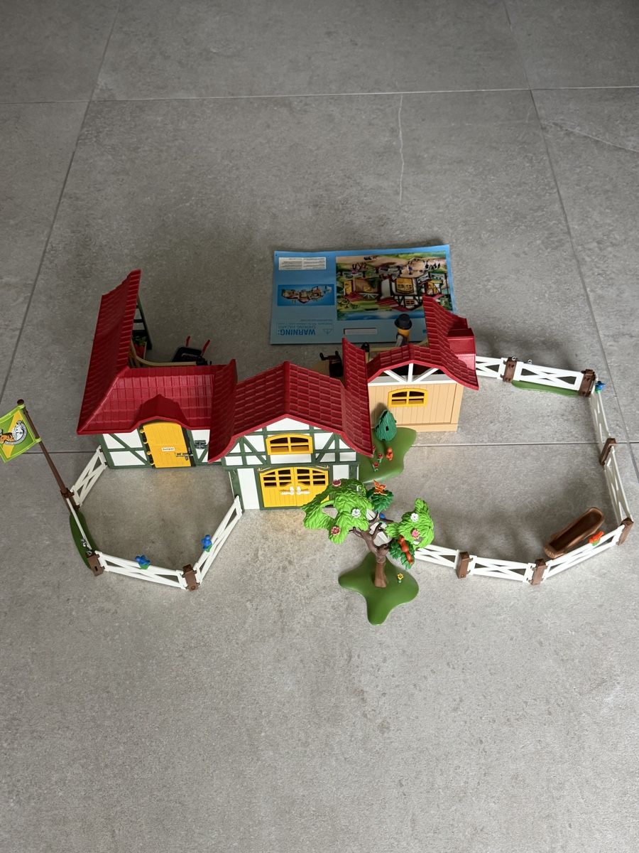 Playmobil Spielzeuge: Playmobil Reiterhof, gross, 6926. – Gebraucht aus Zwingen von A.L_Shop 1
