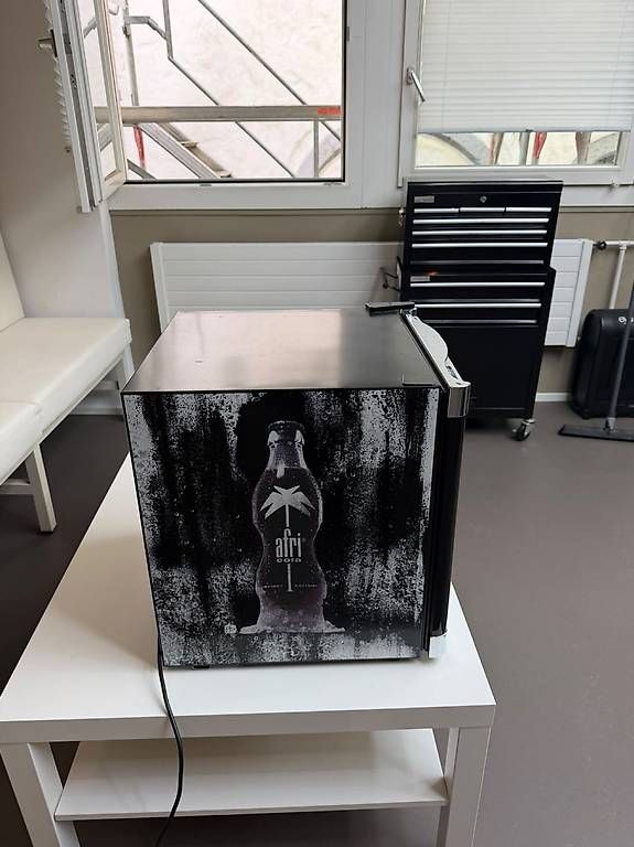 Frigoriferi: Kühlschrank klein – Usato da Aarau Rohr venduto da Bohne00 1