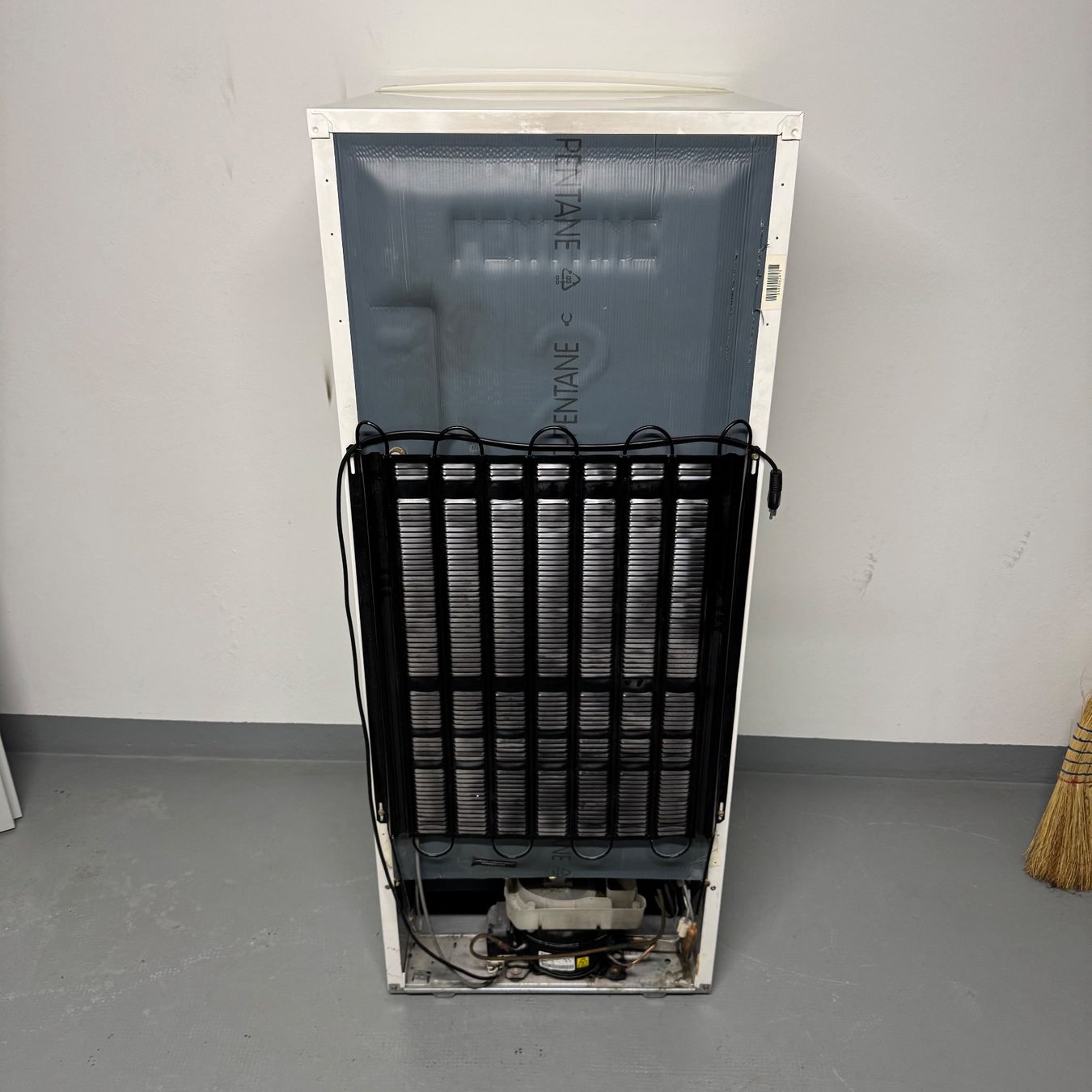 Whirlpool Kühlschrank: Frigo Whirlpool – Gebraucht aus La Chaux-de-Fonds von _x.c_4 3