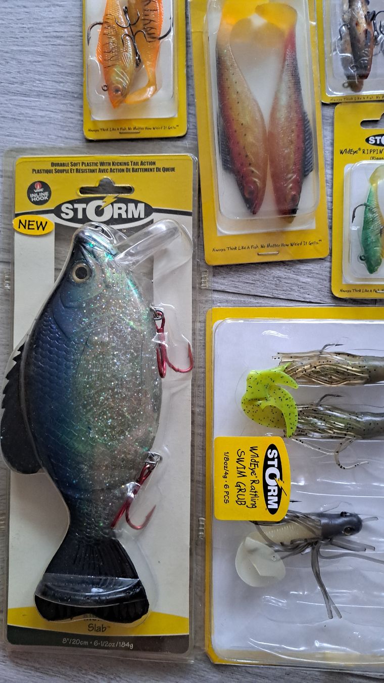 Esche: Lot leurres de pêche STORM – Nuovo e nell'imballaggio originale da Marin-Epagnier venduto da pavelu 3