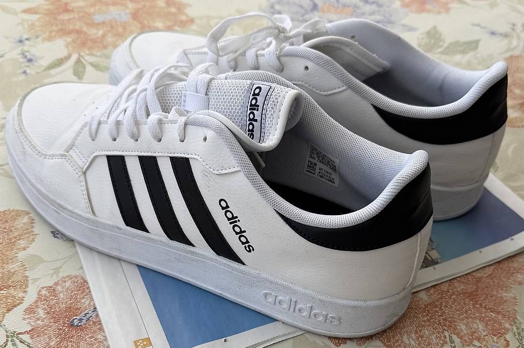 Adidas Scarpe da uomo: Adidas Herren Schuhe 47 1/3 – Usato da Volketswil venduto da IT-Mac