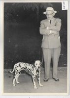 Herr mit Dalmatiner - Hundeausstellung 1958