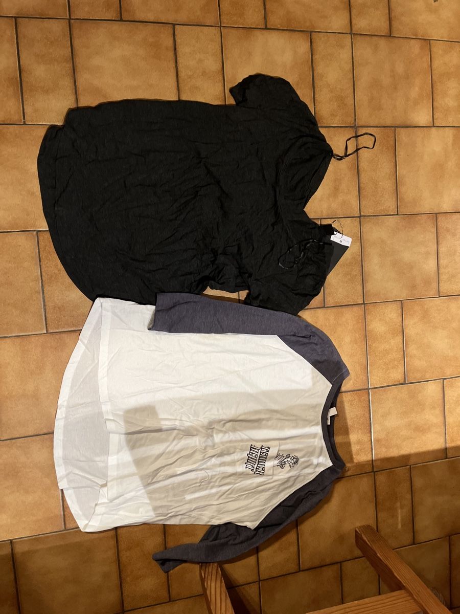 Kleiderpakete: Lot 5 habits Taille M maman – Neu und originalverpackt aus Veyrier von kimedovapa 2