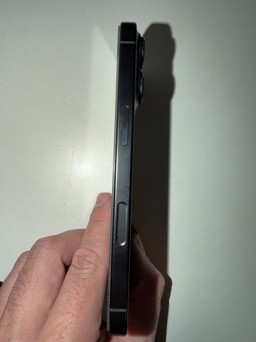 Apple Handys / Smartphones: Iphone 16 Pro 256 GB Schwarz – Gebraucht aus Starrkirch-Wil von Raffayg 4