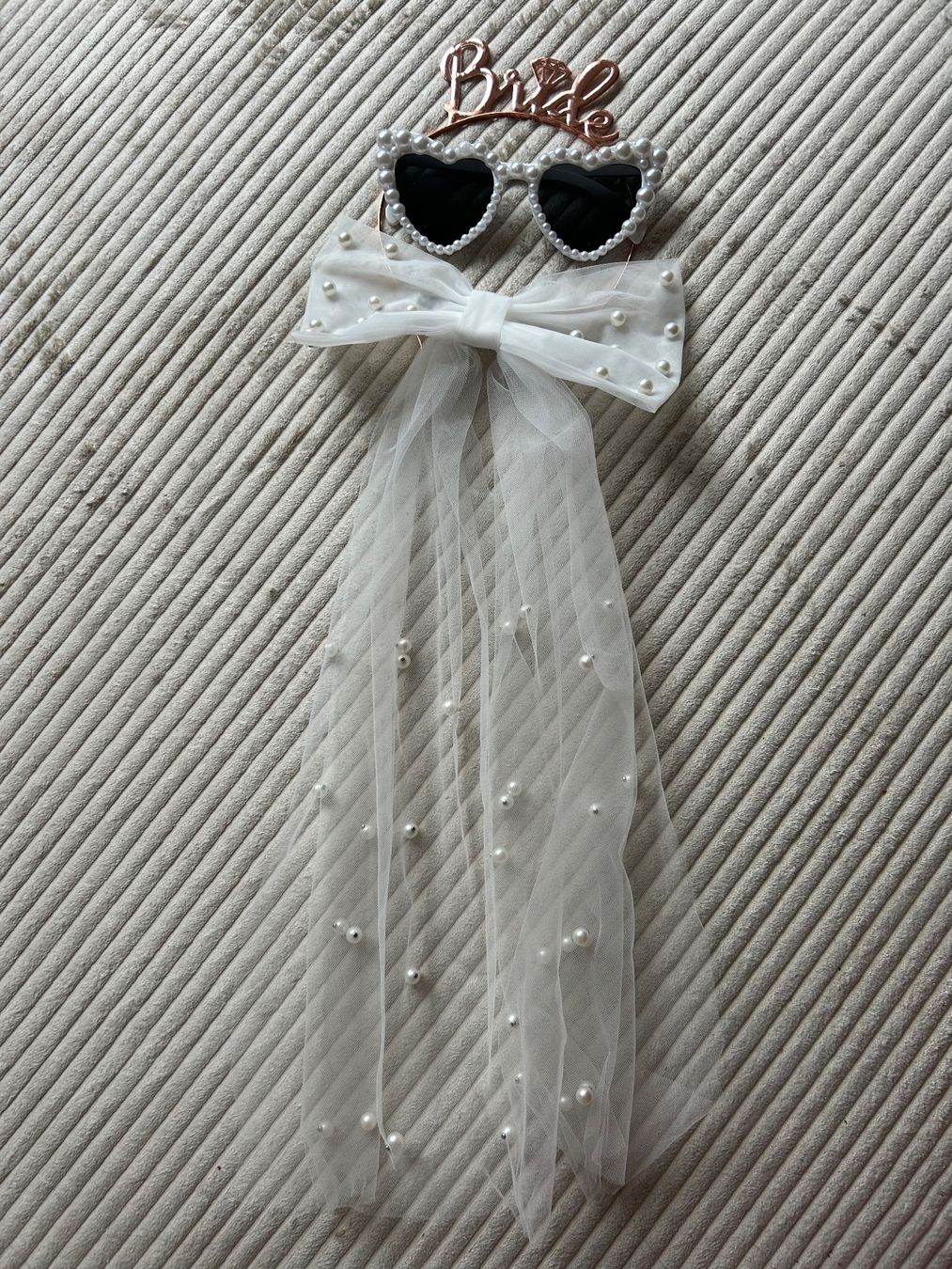 Accessori per capelli: Bachelorette bride kit – Usato da Pfäffikon SZ venduto da chi_2p8d