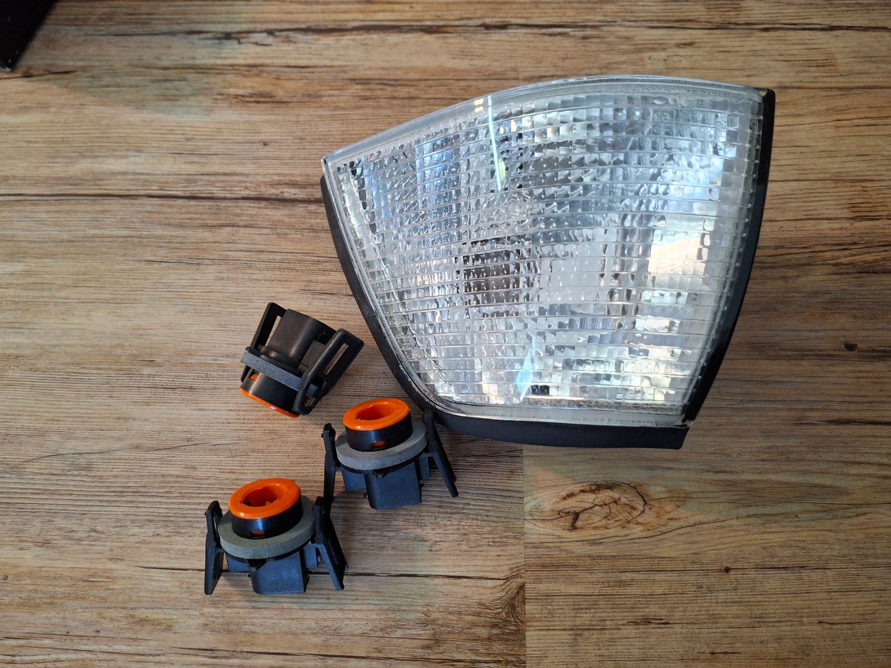 BMW Fari: BMW E36 Blinker  Top Zustand – Nuovo e nell'imballaggio originale da Lyss venduto da toe_68qb