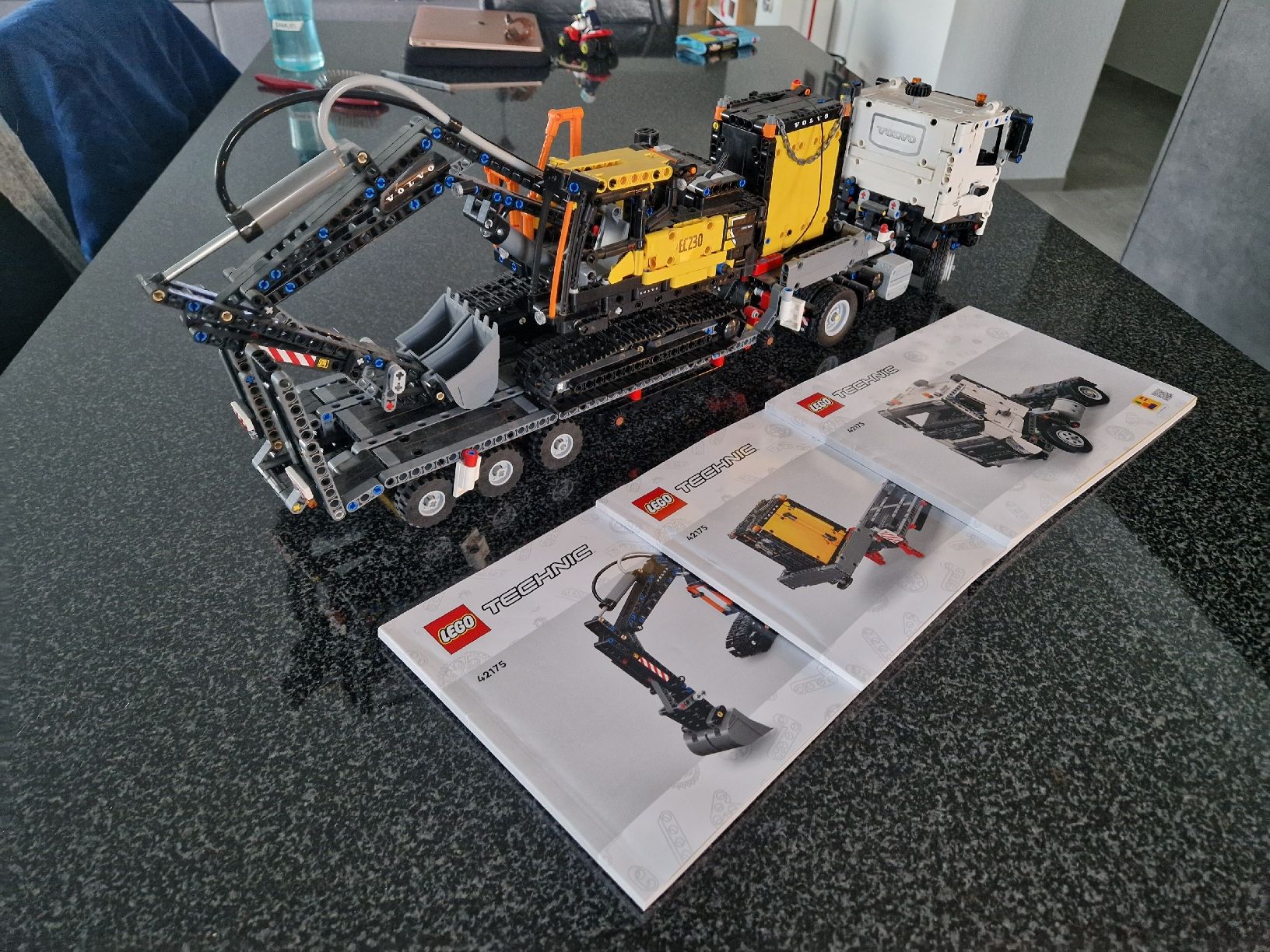 Lego Kit di costruzioni: LEGO Technic 42175 – Usato da Romont FR venduto da raj_sjv9 3
