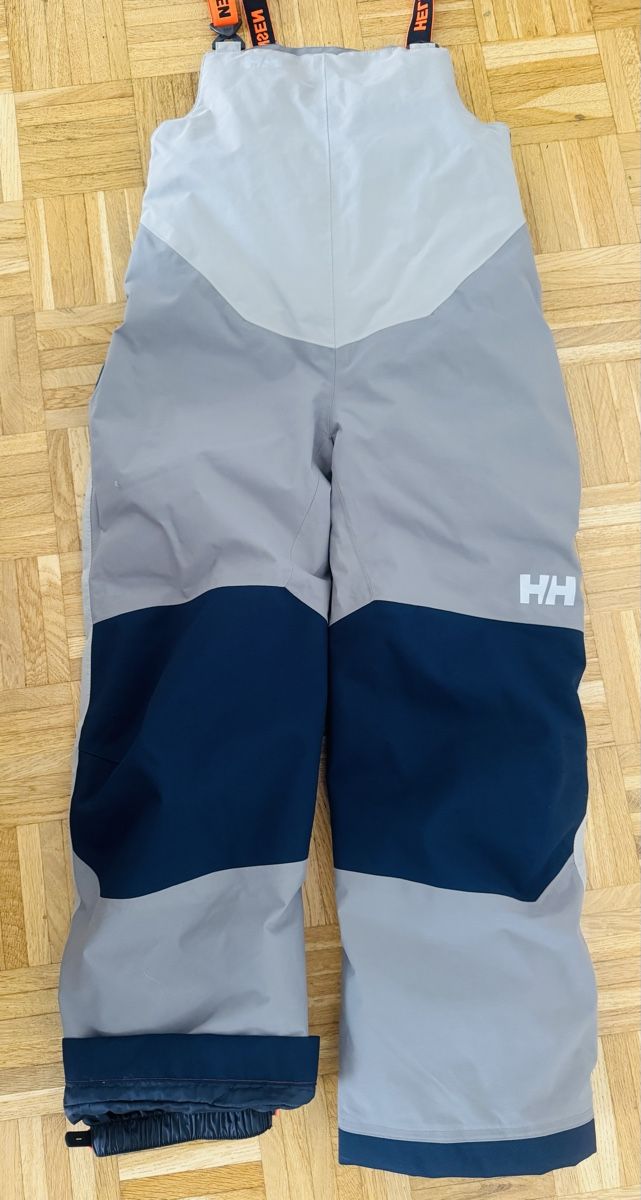 Helly Hansen Hosen: Skihosen Helly Hansen 140 – Gebraucht aus Schlieren von Fam.Baumi