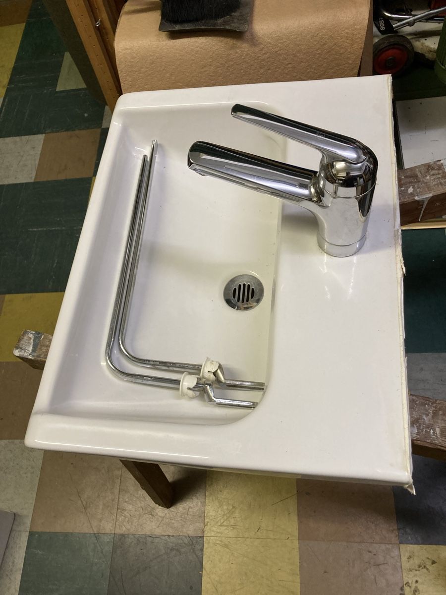 Lavabi & lavandini: Lavabo Laufen – Usato da kloten venduto da Goodding