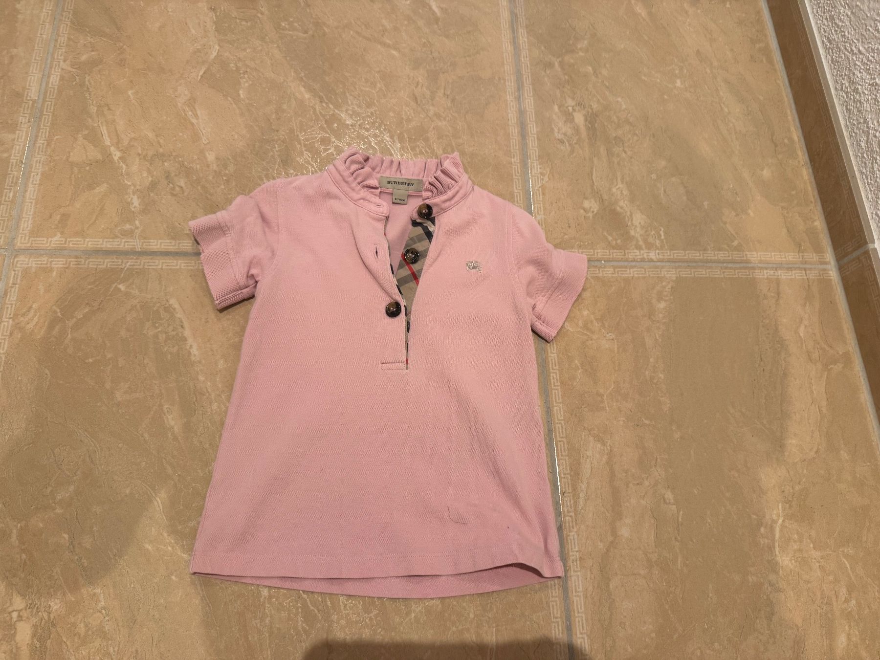 Burberry Camicette, T-shirt & Top: Burberry NWT Shirt, 6J 116 – Nuovo (secondo la descrizione) da Klingnau venduto da Markus14