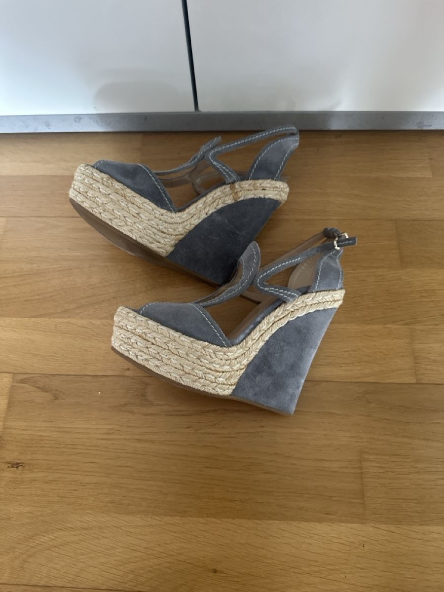 Armani Scarpe da donna: Emporio Armani sandals 37.5 – Usato da Laupen BE venduto da Smythe 1