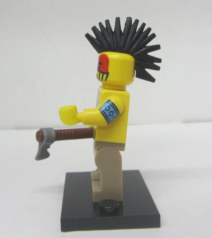 Lego Kit di costruzioni: LEGO Collectible Minifigures col149 " Tomahawk Warrior " – Usato da Kreuzlingen venduto da heinrich7h 2