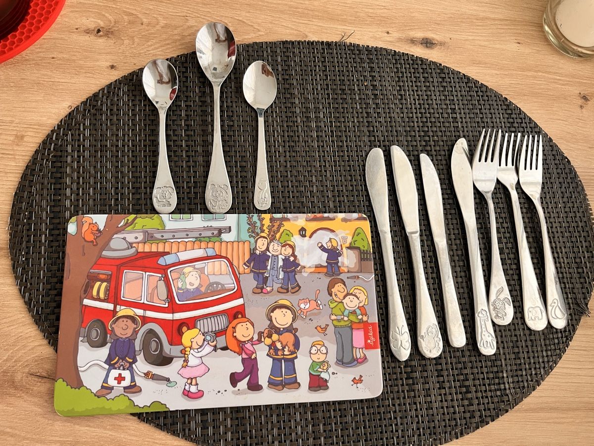 Set di posate: Children's Silverware/Cutlery Set + bread board – Usato da Affoltern am albis venduto da onlyrose123