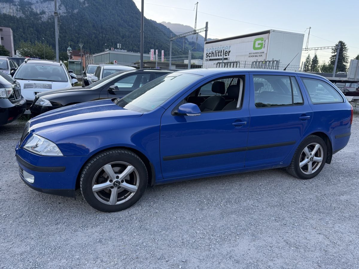 Skoda Automobili: Skoda Octavia 1.6MPI Benzin Automatic – Usato da Mollis venduto da BSL10 3