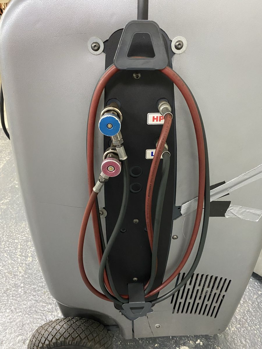 Tutti gli attrezzi: Klimaservicegerät Robinair Cooltech AC788 Pro – Usato da Hägglingen venduto da kar_v9qf 8