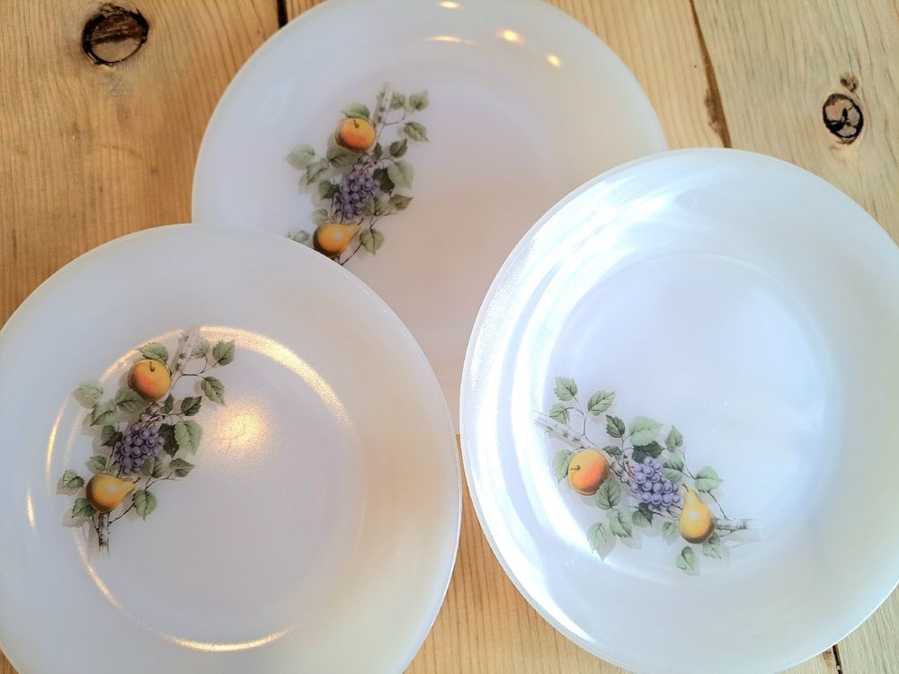 Assiette Creuse Vintage Arcopal - Motif Fruits - En Céramique - Occasion Bon État