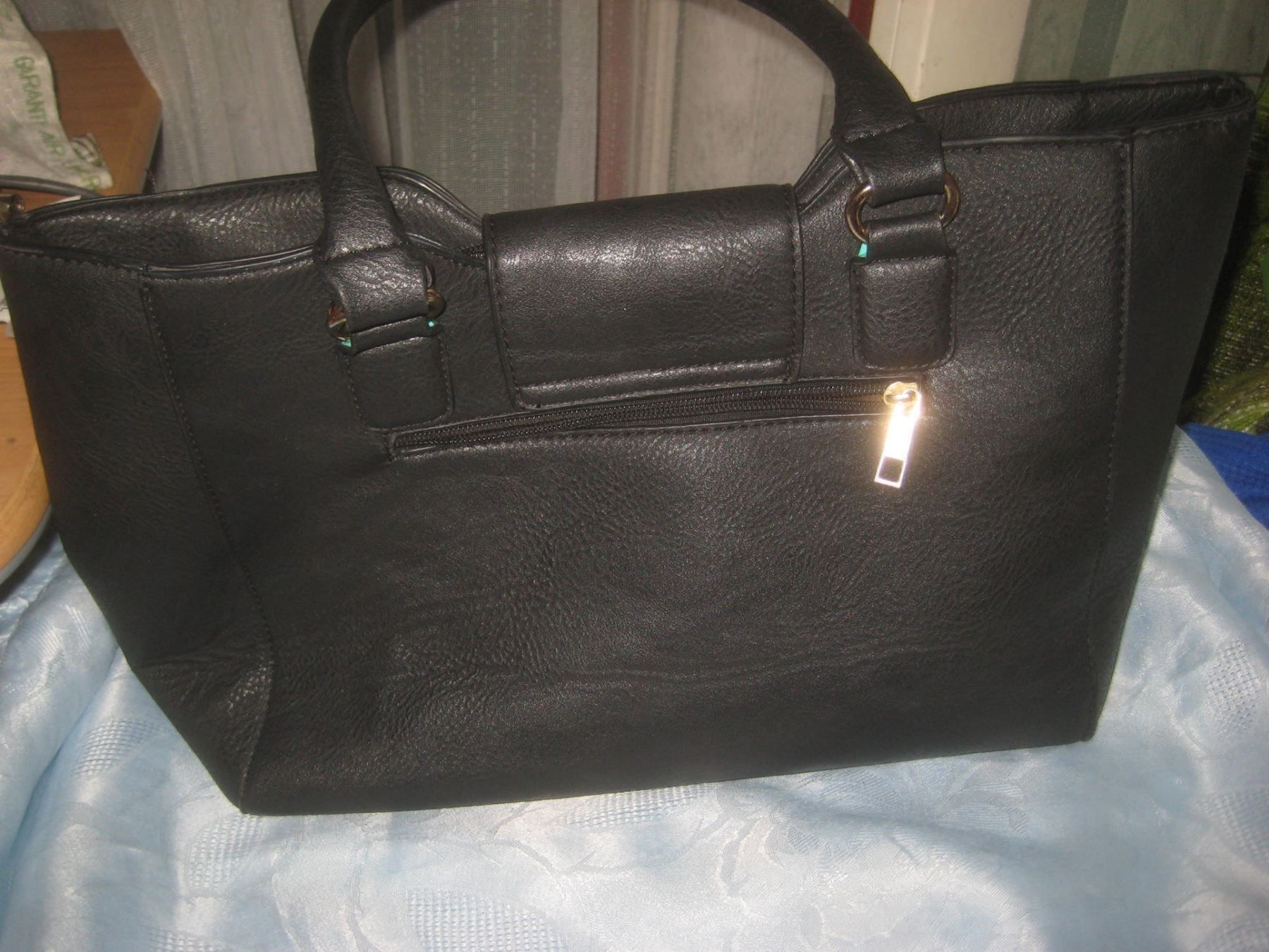 Borse da donna: HAND TASCHE – Usato da Uster venduto da flocke1 4