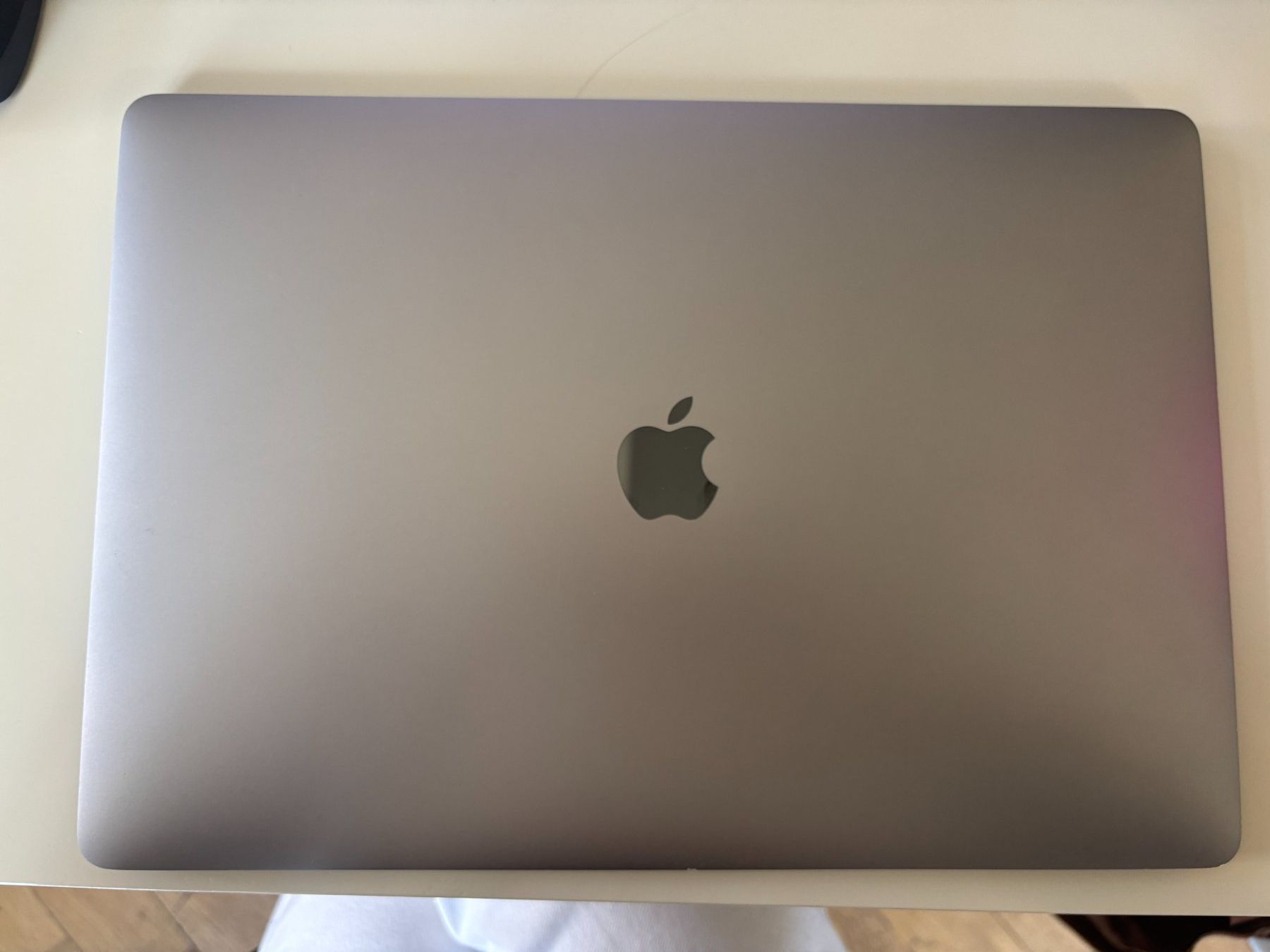 Apple Notebook: Apple MacBook Pro 15" 2016 – Usato da Zürich venduto da ilmerthies