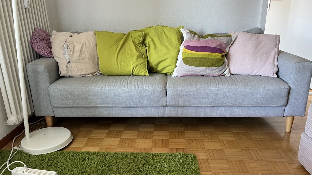 Sofas: Graues Sofa, 3-Sitzer, gut erhalten – Gebraucht aus Zürich von haa_qpd2 5