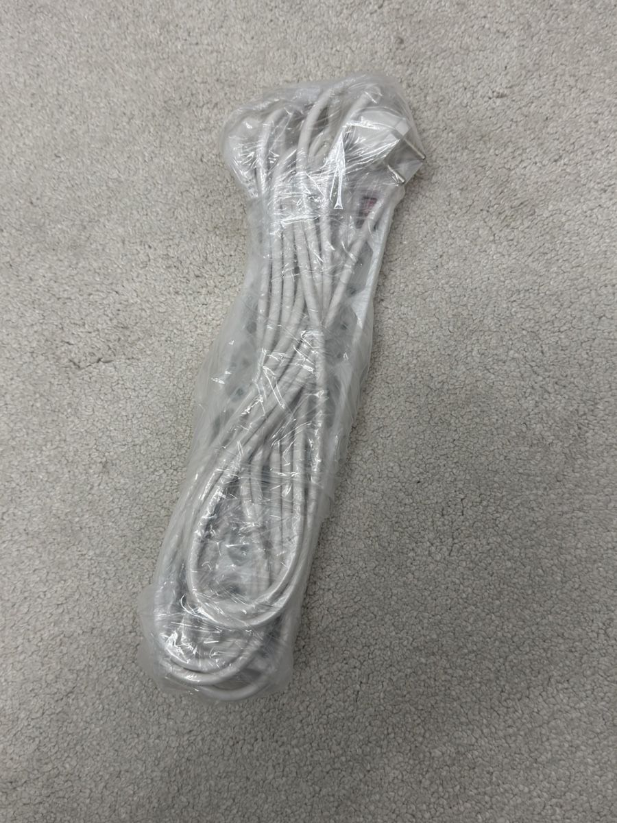 Stromzufuhr: 3 Multiprises – Neu (gemäss Beschreibung) aus Embrach von niz_8sff 5
