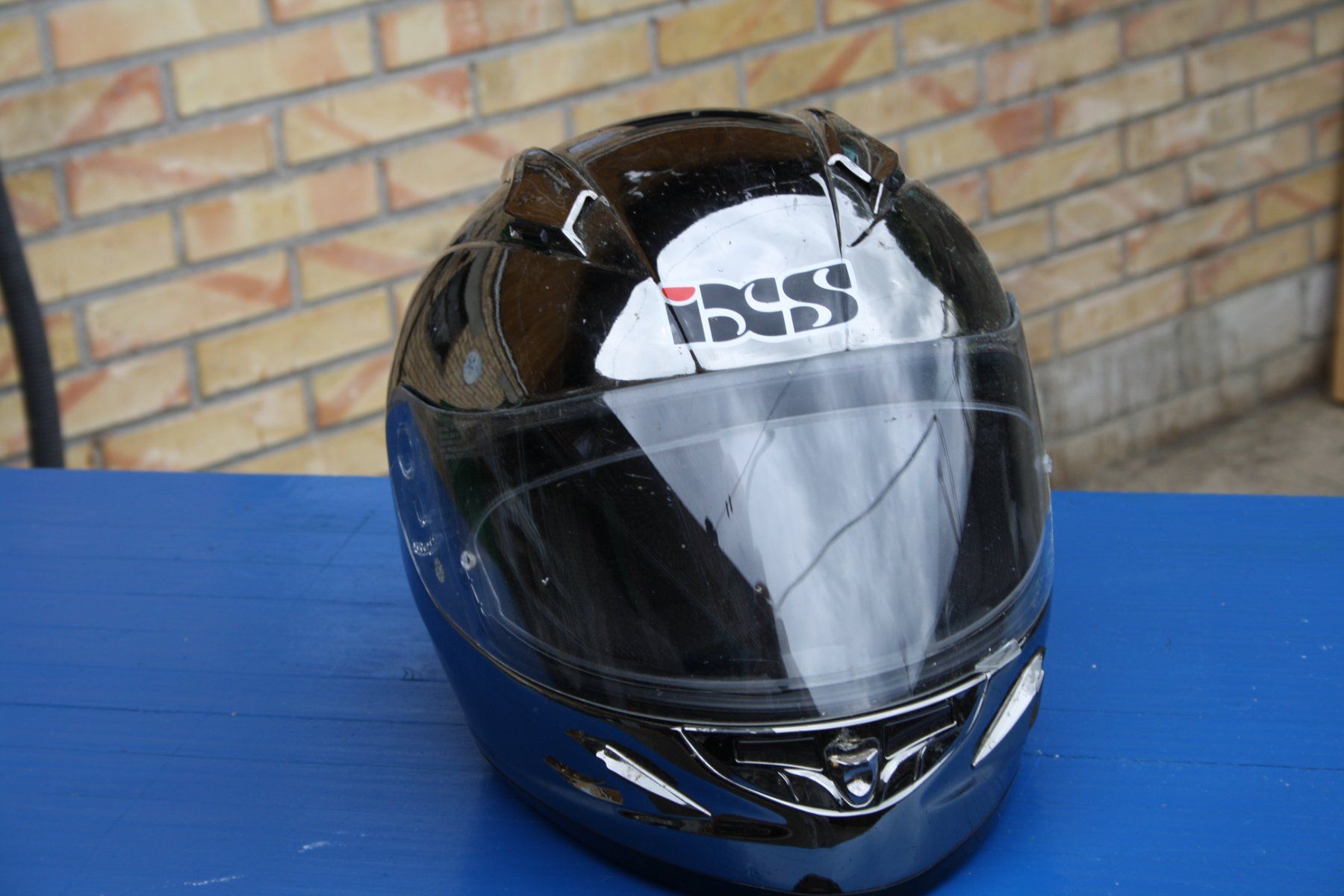 Caschi & visiere: HELM IXS – Usato da Wauwil venduto da Pneuedy 2