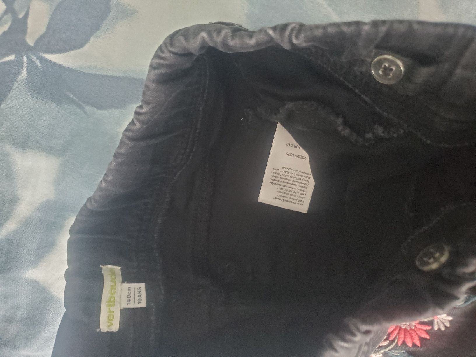 Pantaloni: Treggings / Hose 134 vertbaudet – Usato da Frauenfeld venduto da BeneFull 2