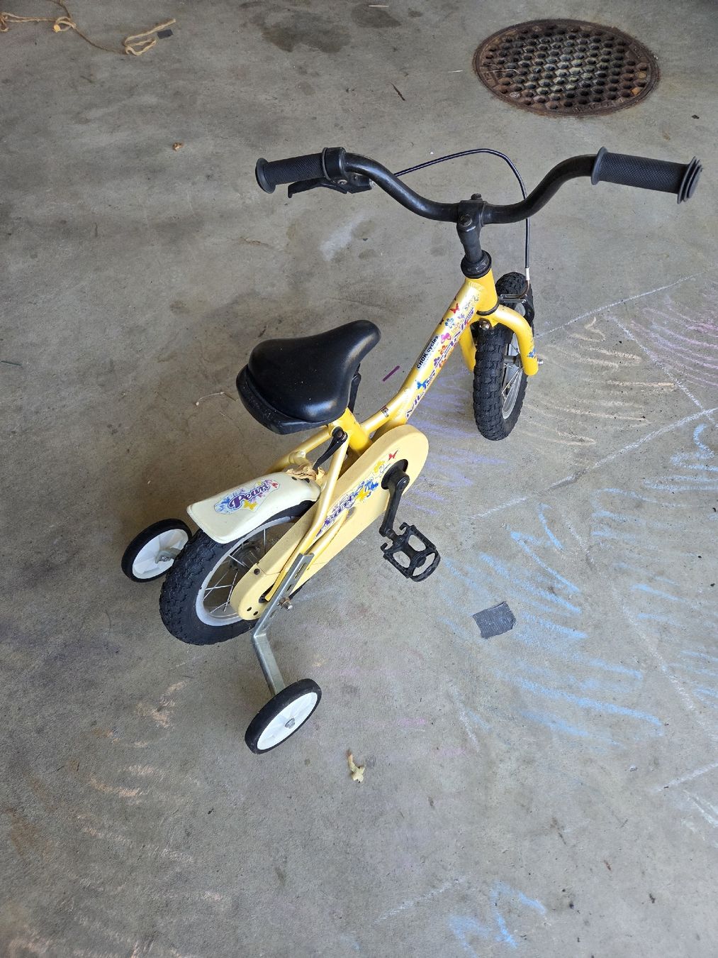 Velos: velo petit enfant avec petites roues – Gebraucht aus Bassecourt von ste_25ts 2