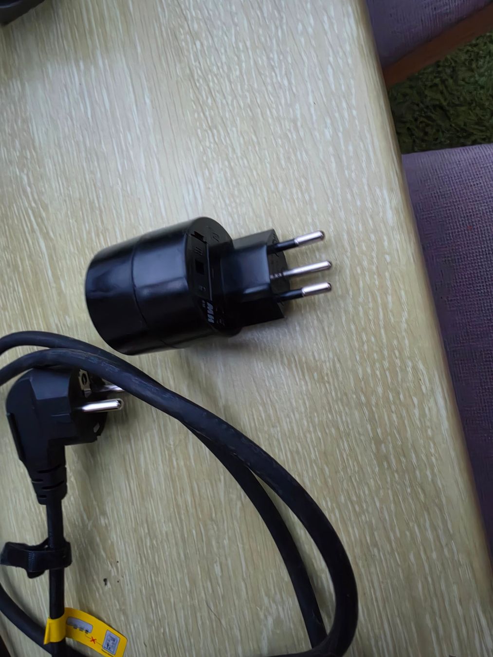 Ecoflow Inverter: EcoFlow PowerStream Wechselrichter + 3x Smart Plug Bundle – Usato da Titterten venduto da Honig-Bienen 5