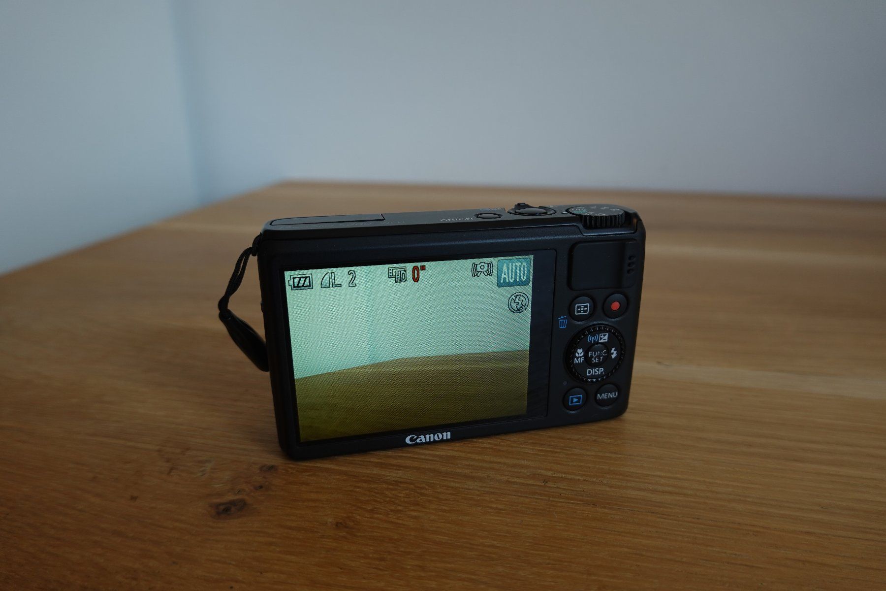 Canon Fotocamera: Canon Powershot S200 OVP - Schwarz – Nuovo e nell'imballaggio originale da Fribourg venduto da mar_9vlt 6