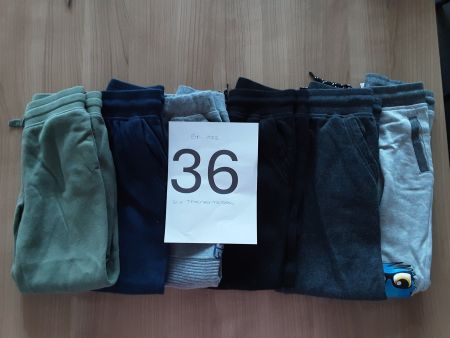 Kinderkleider Paket 36 Gr.122