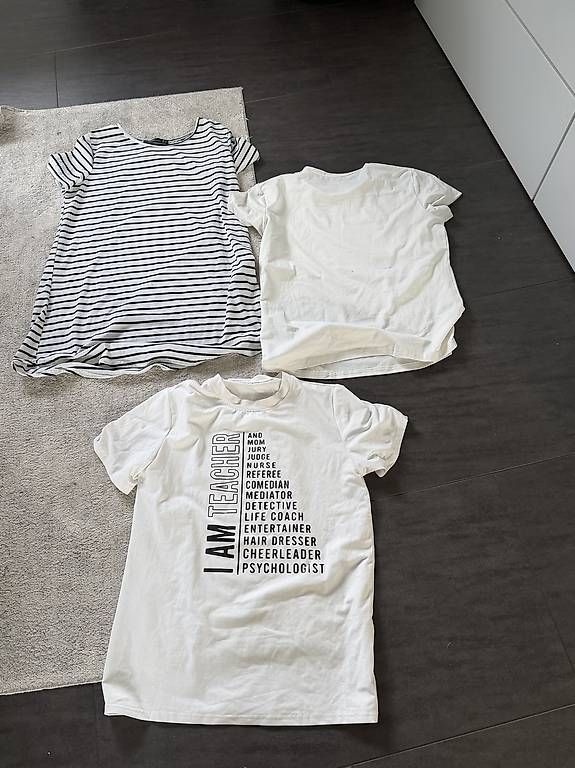 Lotti di vestiti: 3 weiße Teile für CHF 10. |  Basic Set M/L  – Usato da Solothurn venduto da Elmicio