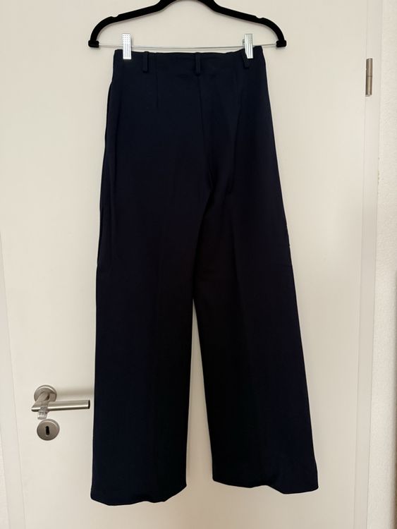 Benetton Pantalons: Benetton navy blue trousers size 38 – D'occasion à Prangins par ale_f88f 2