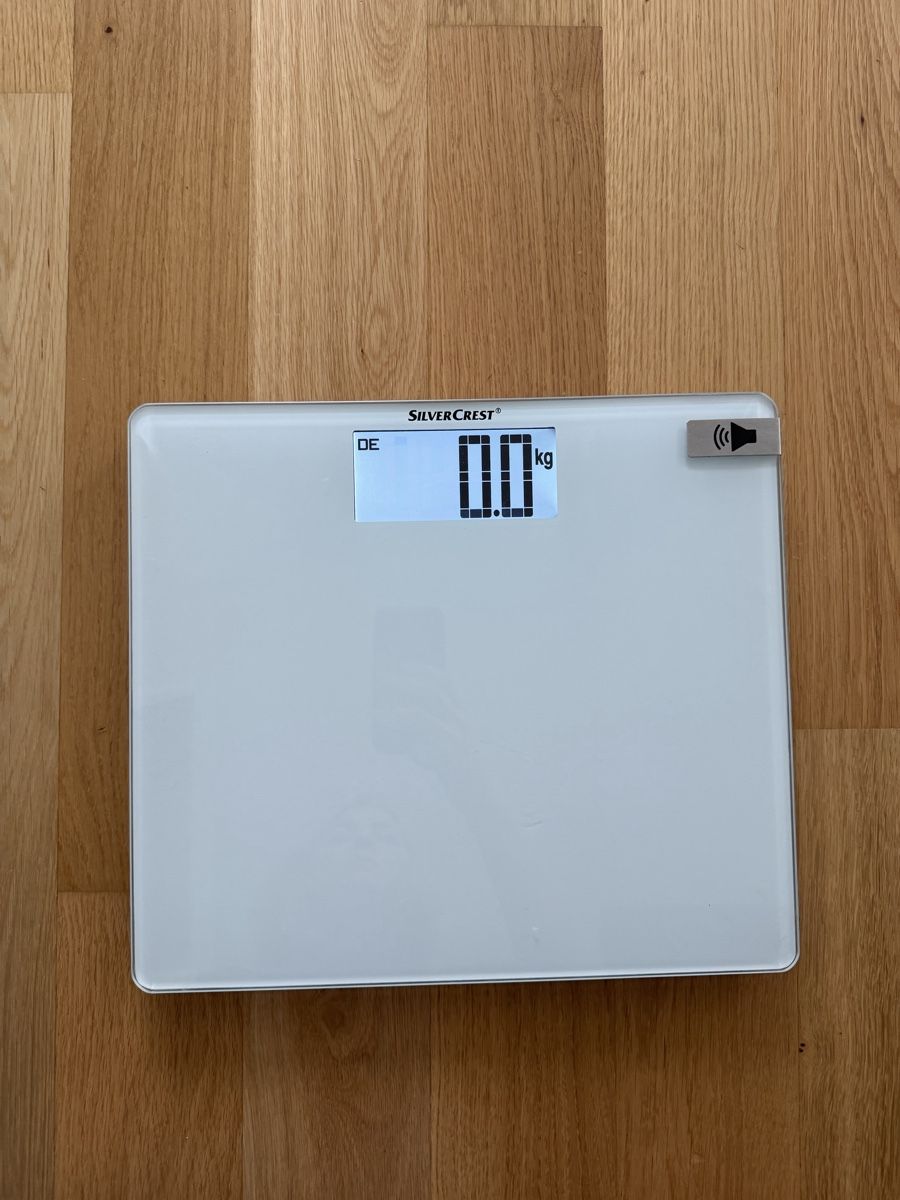 SilverCrest Bilance pesapersone: Personenwaage Silvercrest mit Sprachfunktion  – Usato da Dübendorf venduto da fra_kk6z