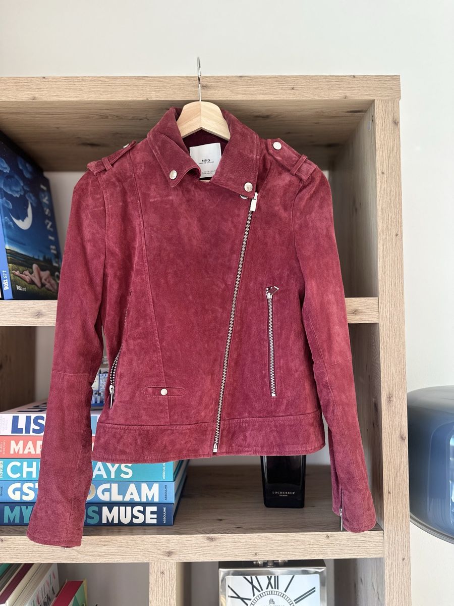 Mango Jacken: Mango Suede Biker Jacket, Size S, Bordeaux Red, Autumn! – Gebraucht aus La Croix (Lutry) von secondhandZara 3