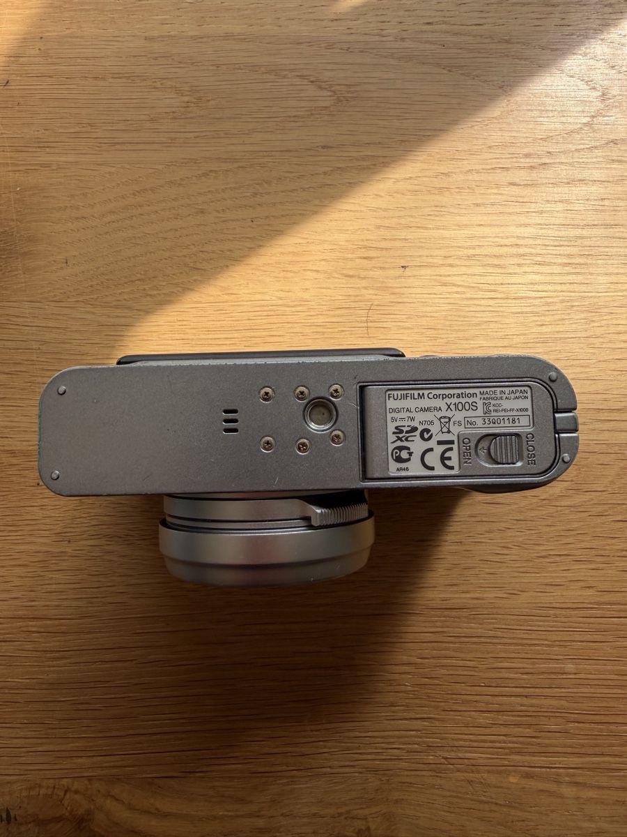 Fujifilm Fotocamera: Fuji X100S – Usato da Belmont-sur-Lausanne venduto da nicolasrippstein 5