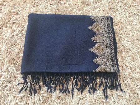 Warmer Winter-Schal/Stola in Dunkelblau mit Stickerei 🧣