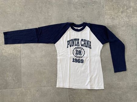 Hübsches Jungenlangarm-Shirt (Gr. 128/8Jahre)