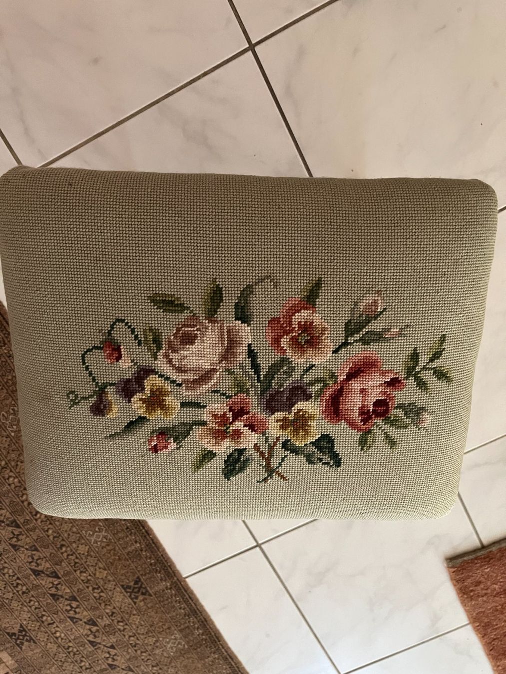Tabourets: Hocker – D'occasion à Ettingen par dar_rqn6
