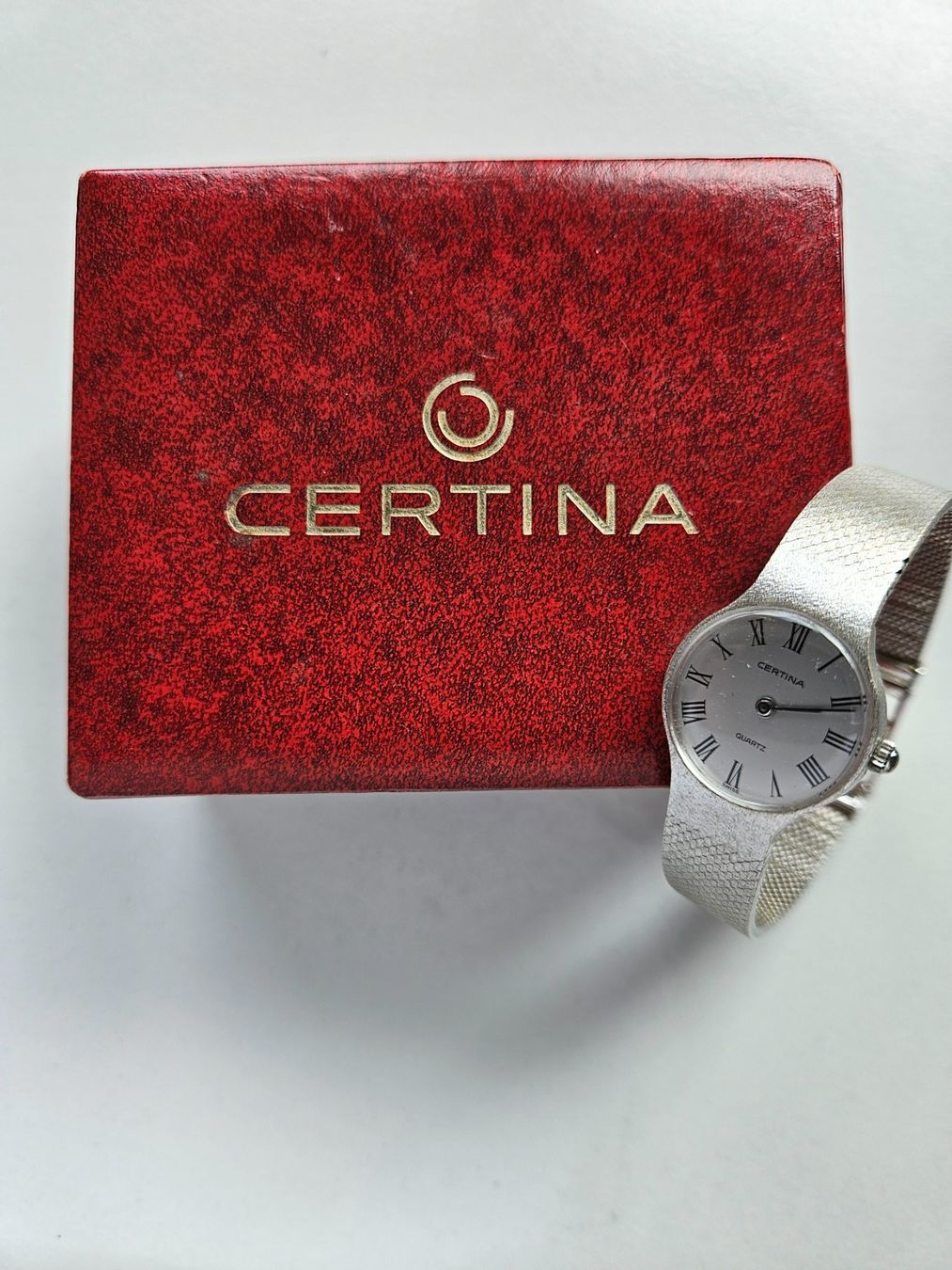 Certina Orologi: Certina Quartz Damenuhr mit Box – Usato da Berikon venduto da mmm21