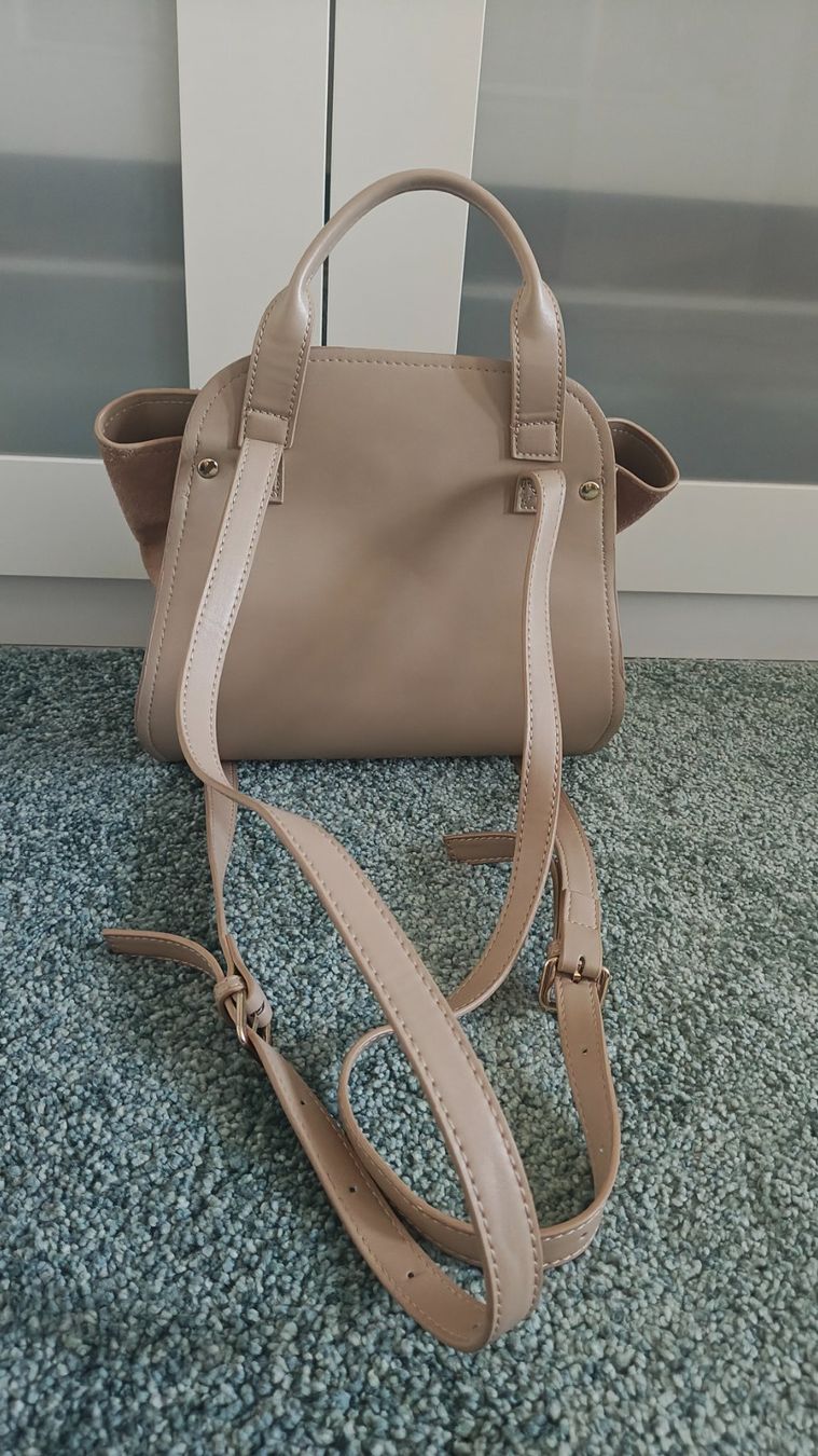 Zaini: kleiner Wildlederrucksack – Usato da Thalwil venduto da hri_s2bq 1