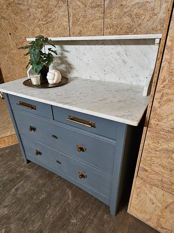 Commodes: Neu restaurierte Kommode mit Marmor – D'occasion à Buttisholz par yvo_mpn5 3