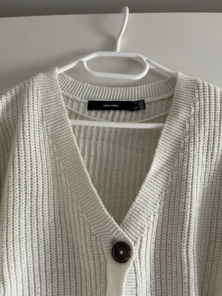 Vero Moda Tops: Blouse – Gebraucht aus Montsevelier von Duna2210 1