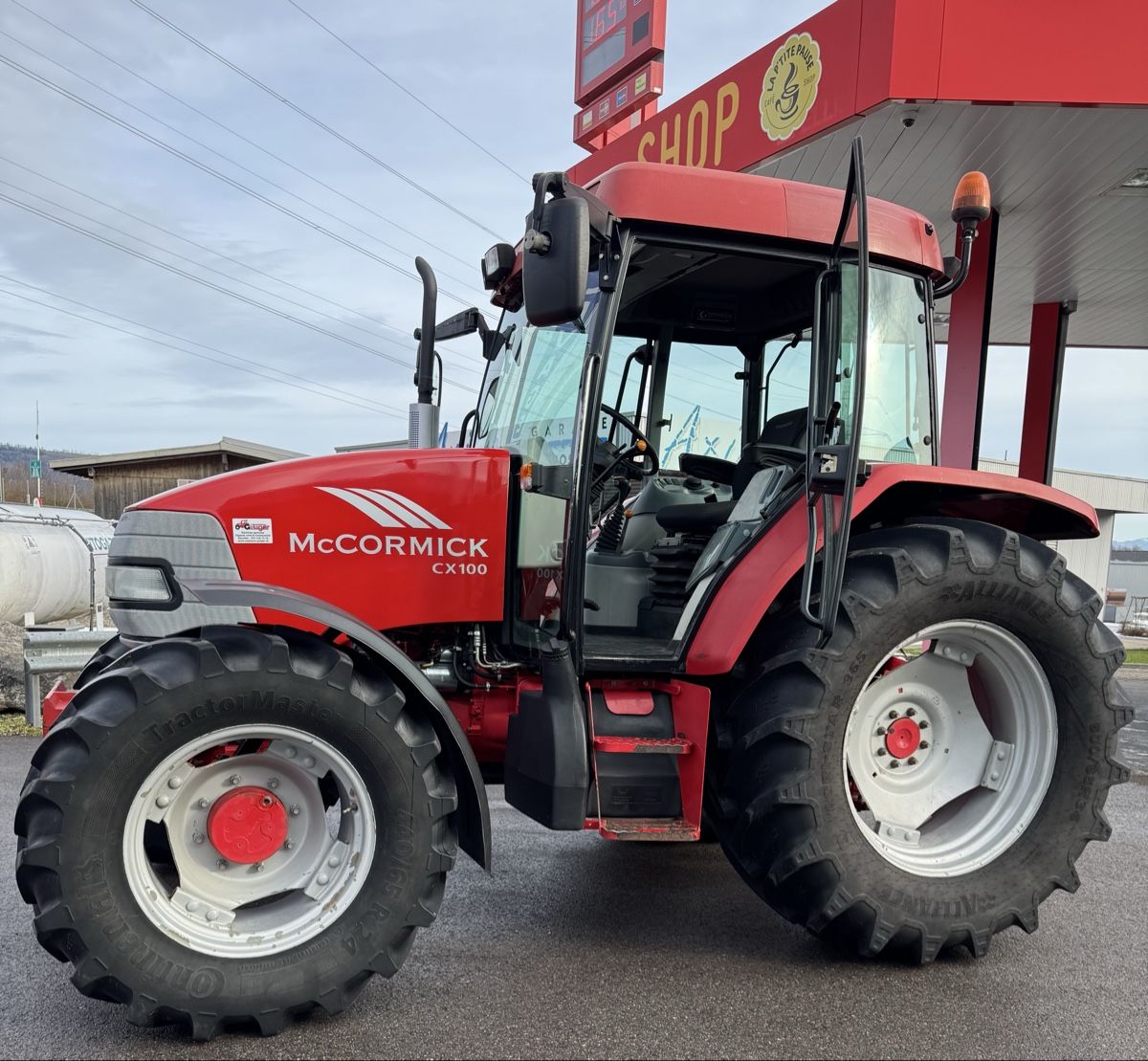 Case IH Traktoren: Mccormcik/Case IH  – Gebraucht aus Bassecourt von ced_9sbj