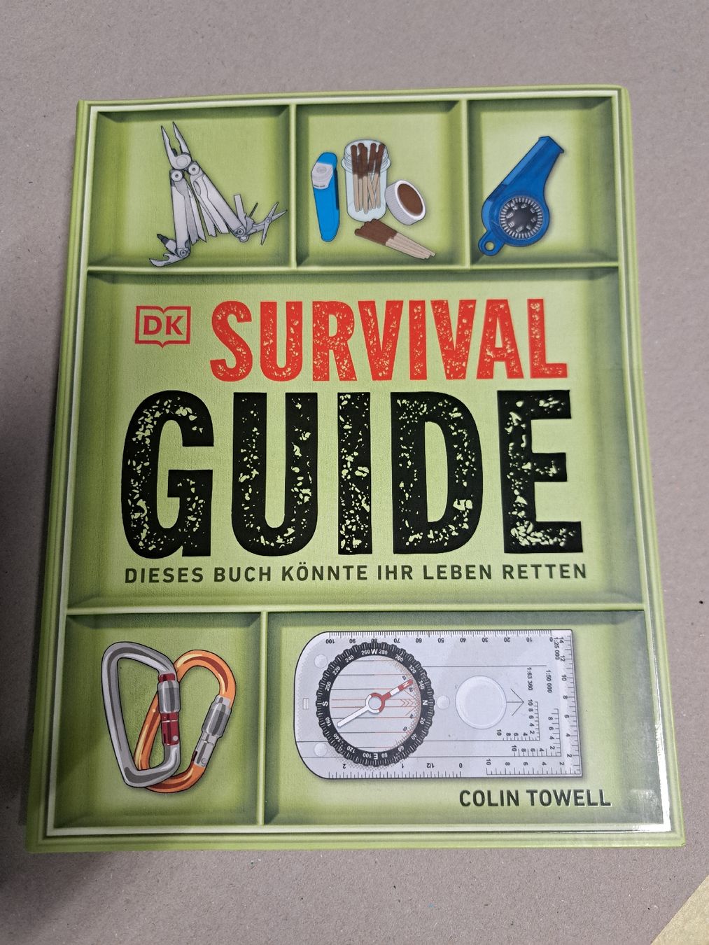 Bücher: Buch "Survival Guide" von Collin Towell – Neu (gemäss Beschreibung) aus Zufikon von olinielsen